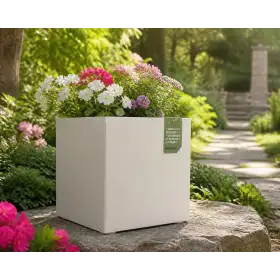 Kubi i Mijëvjeçarit R - Vazo kubi 49 cm me perla