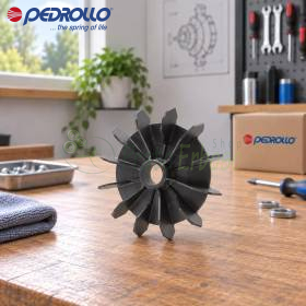 FAN-100R Lüfterrad für Elektropumpe mit 28 mm Welle auf Werkbank