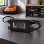 Sursă de alimentare WORX WA3762 de 20V, neagră, cu cabluri, pe blat de lucru