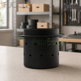 Braciere nero per stufa a pellet 4 kW con fori di aerazione su banco da lavoro
