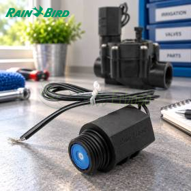 Solenoid RPK 24 V cu cablu pentru supape de irigații pe banc de lucru