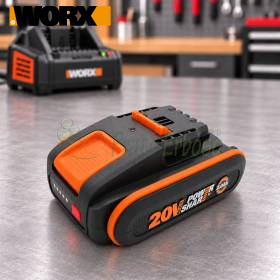 Batterie au lithium Worx WA3639 20 V 2 Ah sur établi, chargeur en arrière-plan
