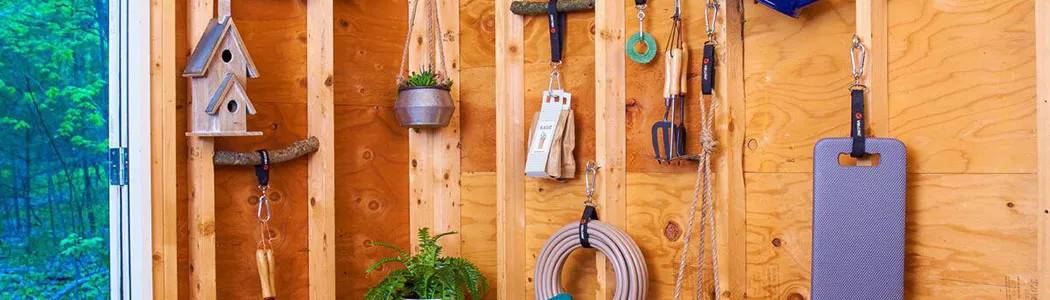 Tool holder